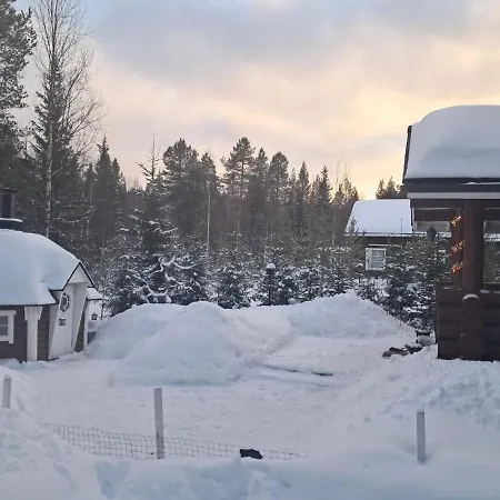 木屋 Naere-levi 锡尔卡