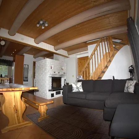 Naere-levi 木屋 锡尔卡